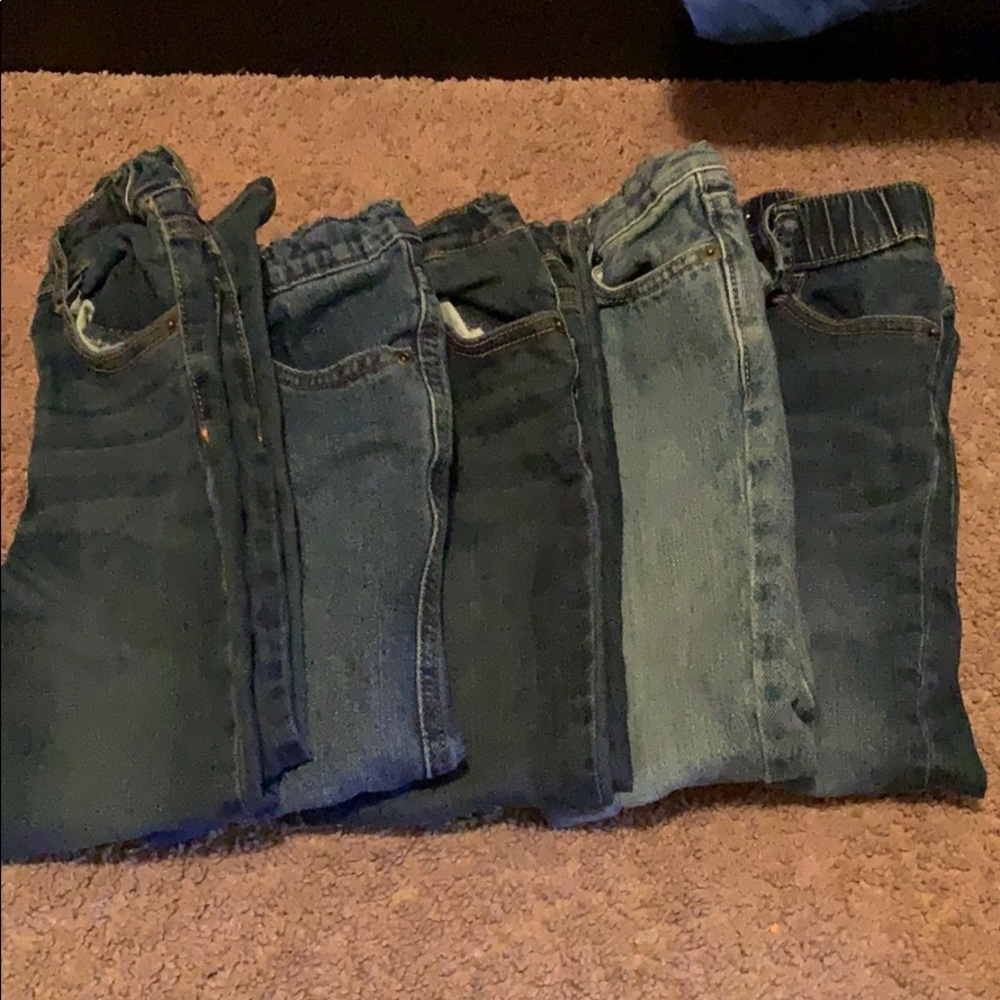 Boys jeans - size 5T
